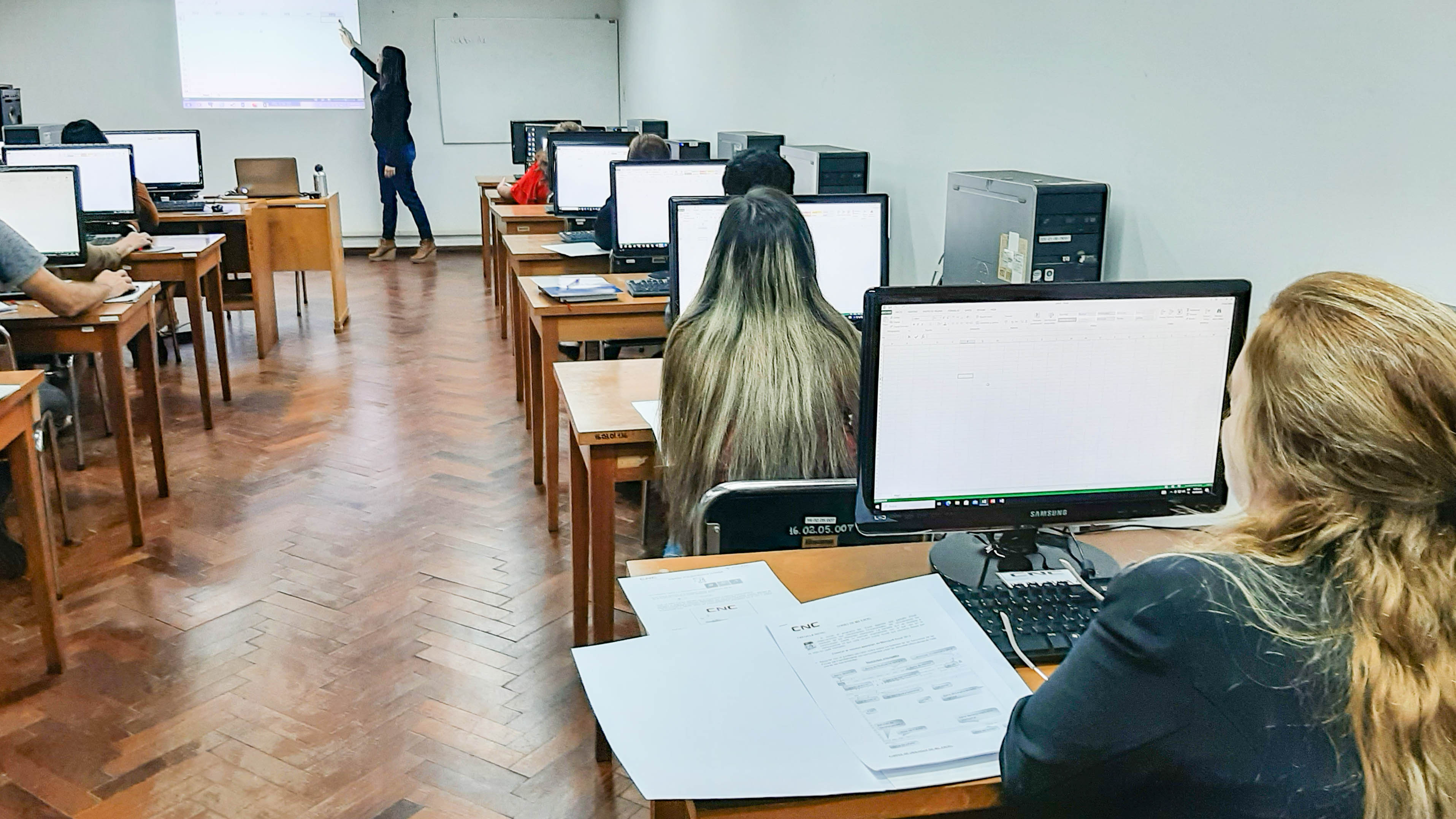 Foto CNC-UNA: Inicio de curso Ms. Excel, capacitación a funcionarios del Rectorado, UNA.